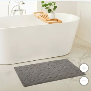 WelHome Geometric Tub Mats, 2-pack